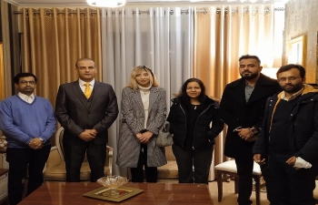 Ambassador Shrivastava Meets Members of Indian Diaspora in Tirana