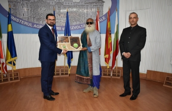 Sadhguru met the Minister of Agriculture and Rural Development, Mr. Adrian-Ionut Chesnoiu. Ambassador also attended the meeting.