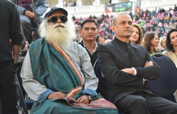 SAVE SOIL movement took place at the Roman Arenas. Ambassador Shrivastava welcomed Sadhguru on stage.