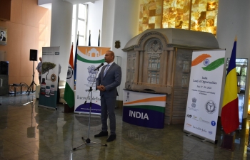 An exhibition entitled "India, Land of Opportunities" was inaugurated by Ambassador Shrivastava and Mr. Ovidiu Ioan Silaghi, General Secretary of the Chamber of Commerce and Industry of Romania in Bucharest.