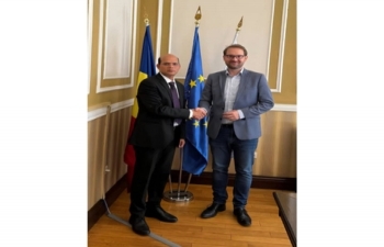 Ambassador Dr. Manoj Kumar Mohapatra called on Mr. Dominic Fritz, Mayor of Timi&#537;oara