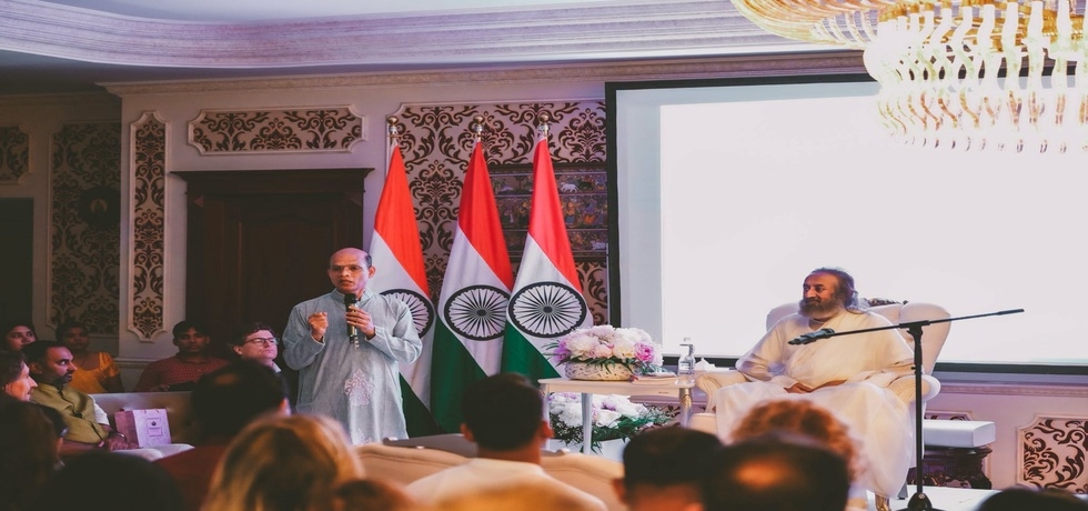 Visit of Gurudev Sri Sri Ravi Shankar to India House, Romania