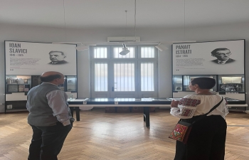 H.E. Ambassador Manoj Mohapatra Visits the National Museum of Romanian Literature